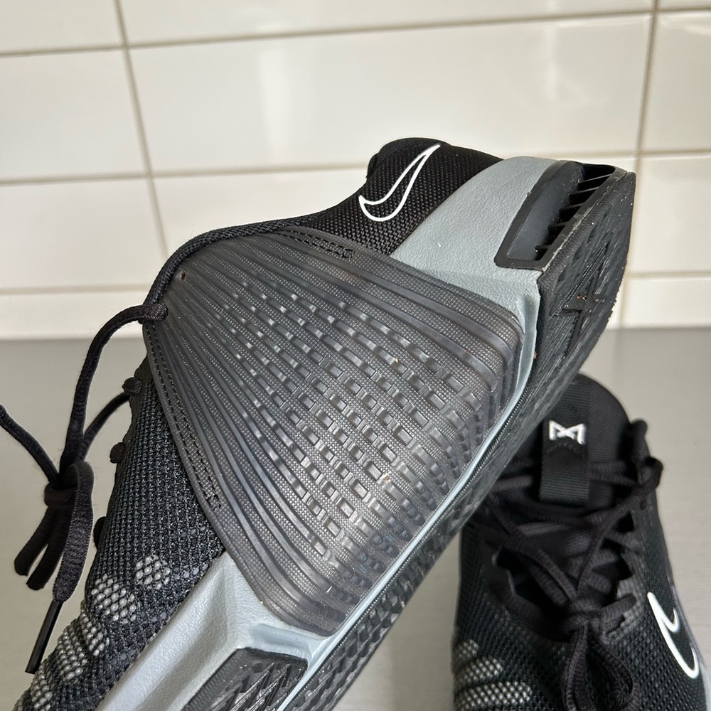 Nike Metcon 9 Black and Gray Athletic Shoes - Picture 5 of 7
